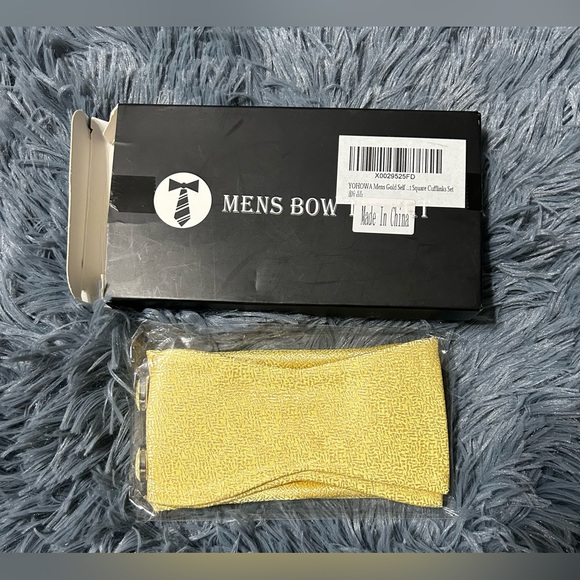 ACCSSRs: Mens bow, tie and cuff link set - Picture 2 of 3